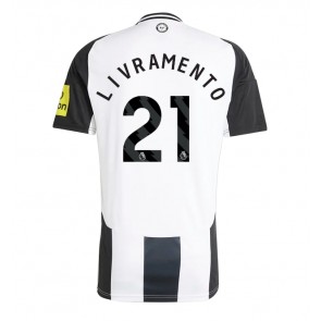 Billiga Newcastle United Tino Livramento #21 Hemmatröja 2024-25 Kortärmad